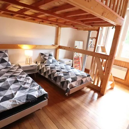 بيت للعطل Gite En Bord De Lac Avec Terrasse, Jardin Clos, Activites Nautiques Et Proche Sites Touristiques - Fr-1-742-150