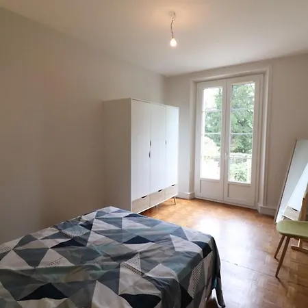 Gite En Bord De Lac Avec Terrasse, Jardin Clos, Activites Nautiques Et Proche Sites Touristiques - Fr-1-742-150 Дом отдыха Saint-Etienne-Cantales