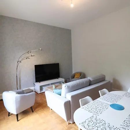 Gite En Bord De Lac Avec Terrasse, Jardin Clos, Activites Nautiques Et Proche Sites Touristiques - Fr-1-742-150 *